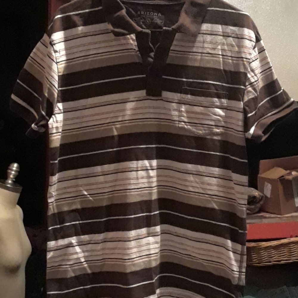 Arizona Henley